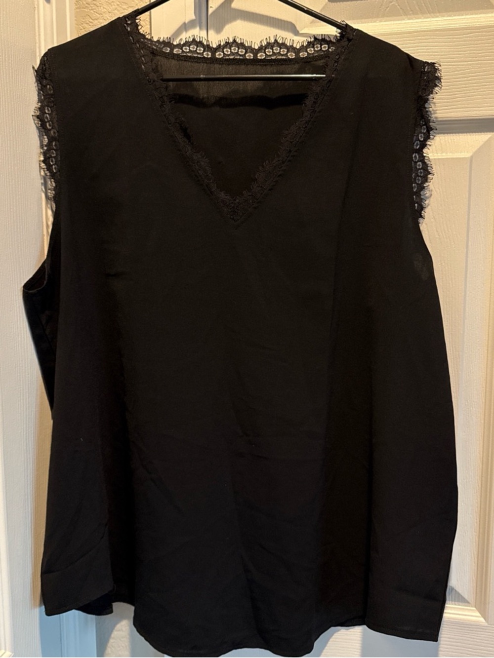 Black Lace Trim V-Neck Sleeveless Top